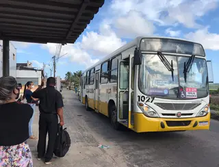 Sem acordo, rodoviários retomam greve no transporte público de Natal