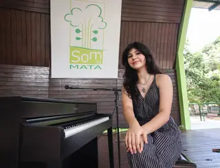 Pianista Isadora Rezende é atração do projeto Som da Mata neste domingo (22)