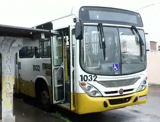 Duas linhas de ônibus deixam de circular em Natal após empresa devolver operação para o município