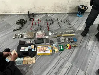 Suspeito de tráfico de drogas é preso com 'cédula de R$ 420' em Natal