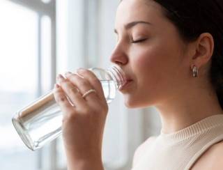 STF julga lei que obriga bares do RJ a fornecer água filtrada grátis 