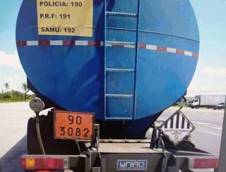 PRF apreende carga ilegal de 20 mil litros de biodiesel na Grande Natal