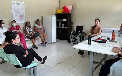 Pacientes do grupo de saúde mental da UBS Liberdade, em Parnamirim, recebem terapias alternativas